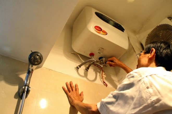 Dấu hiệu cảnh báo cần vệ sinh bình nóng lạnh