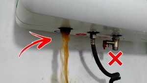 vệ sinh bình nóng lạnh ariston